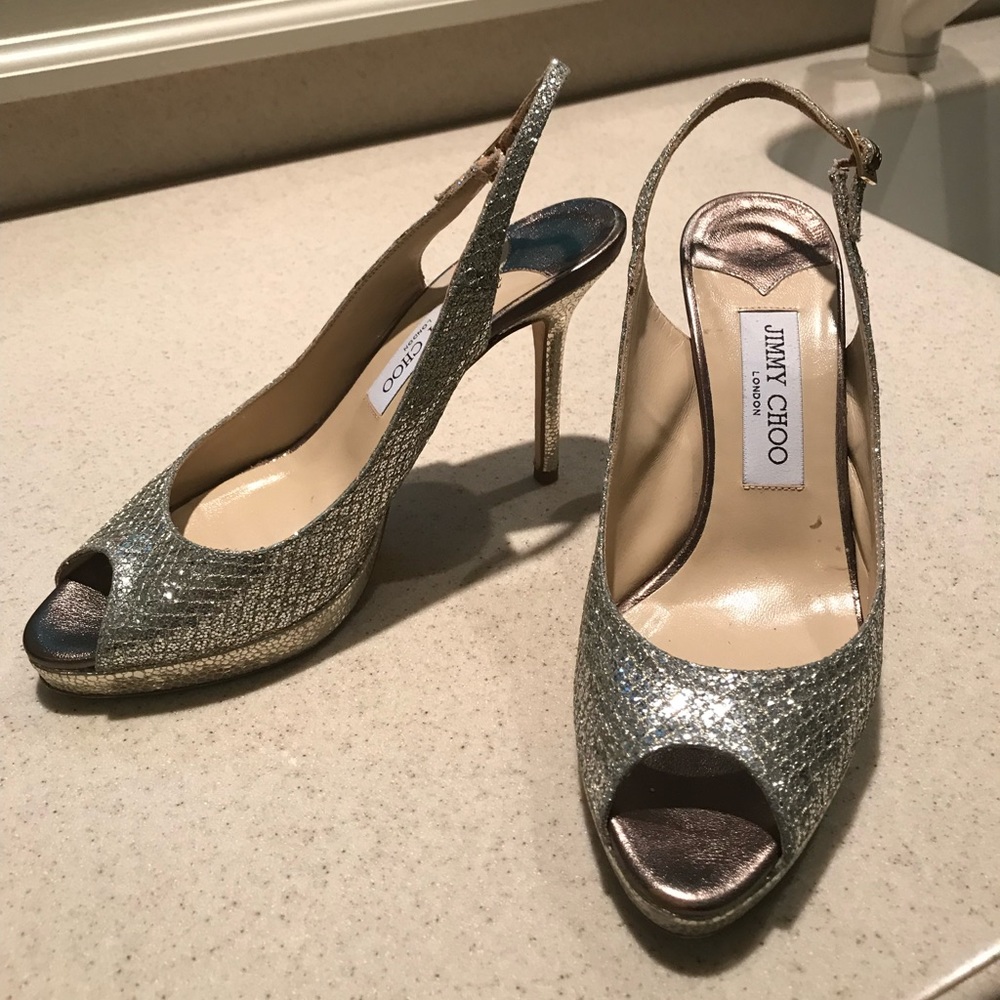 Sparkle peep toe